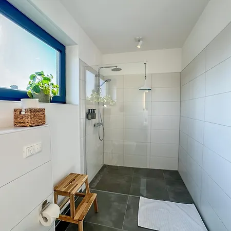 Apartament Vyne - Terrasse - Grill - Privatparkplatz Venningen